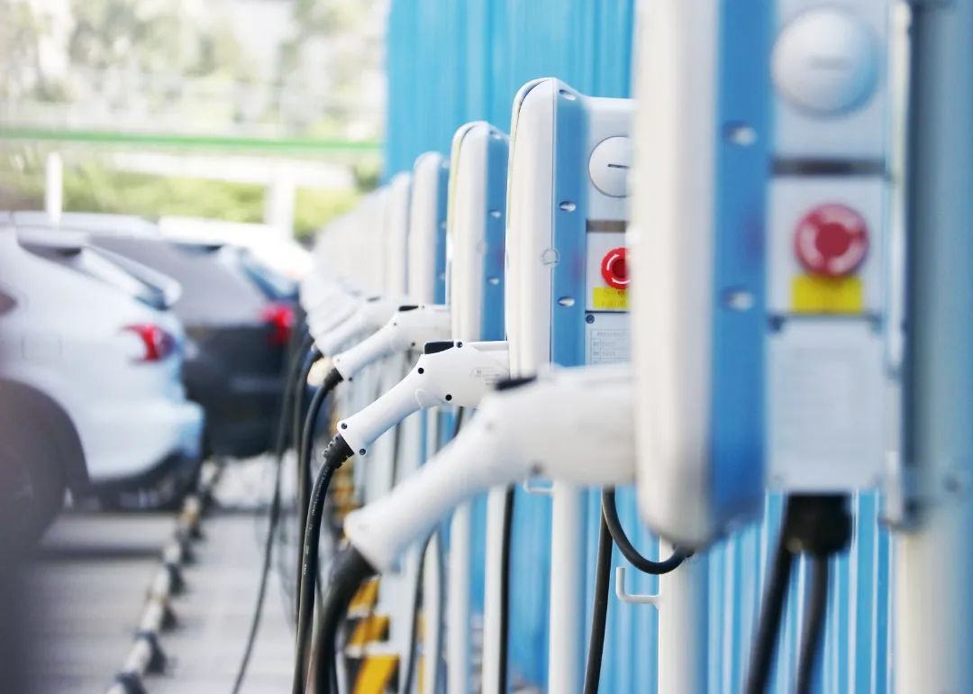 挑戰(zhàn)更高電壓的車載充電機，擁抱高精度功率測量
